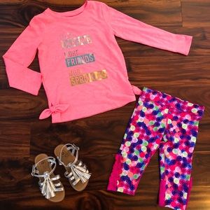 Little Girls 3 Piece Clothes & Sandals Bundle
